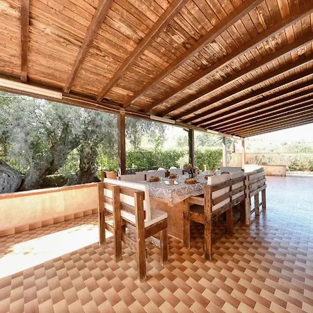 With Private Pool בית נופש