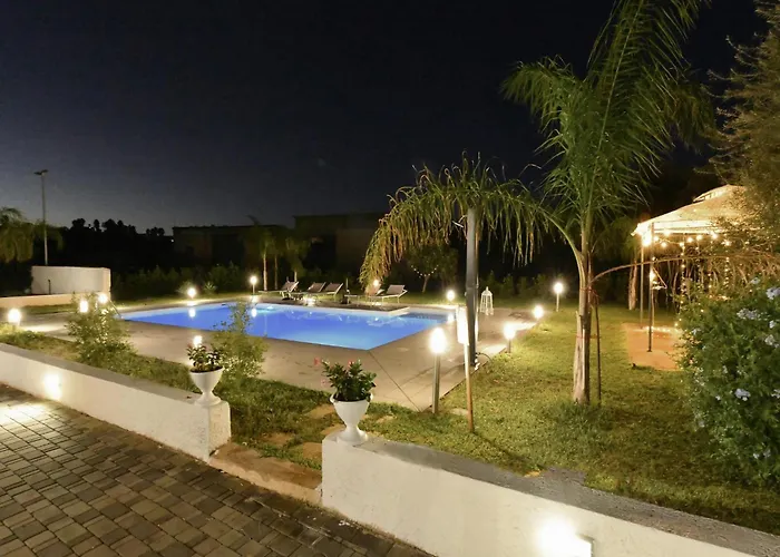 With Private Pool *